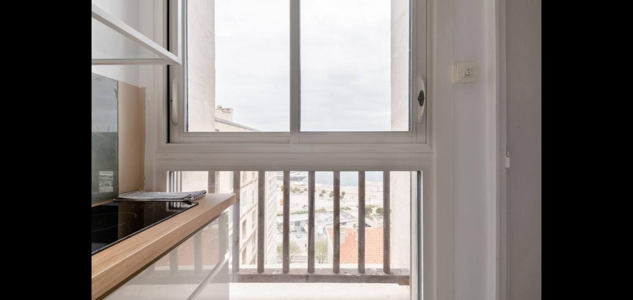 Vieux-Port, Panier, Magnifique Studio Avec Vue Sur Mer Марсилия Екстериор снимка